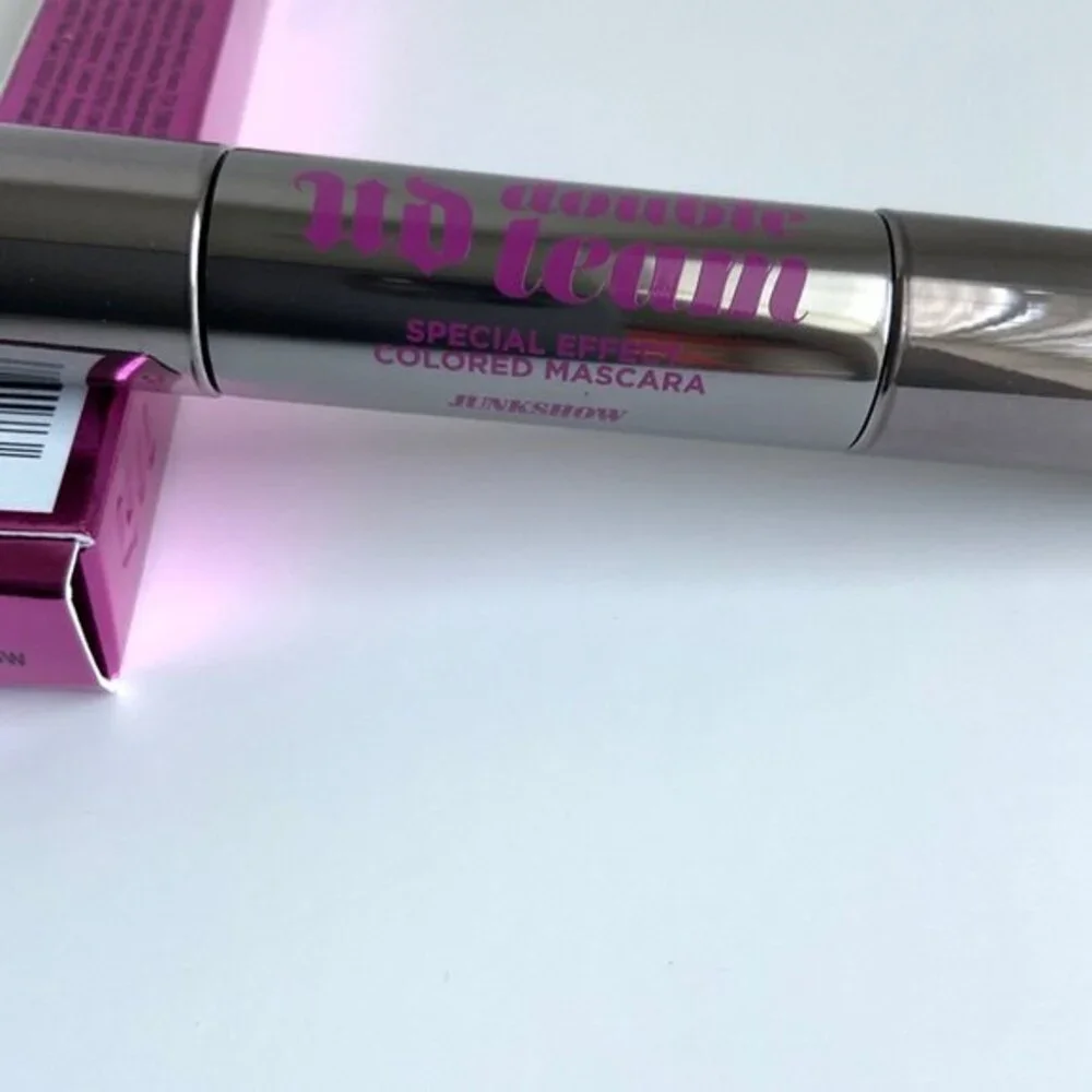 Urban Decay Junkshow Double Team Mascara 2 Shades 1 Box